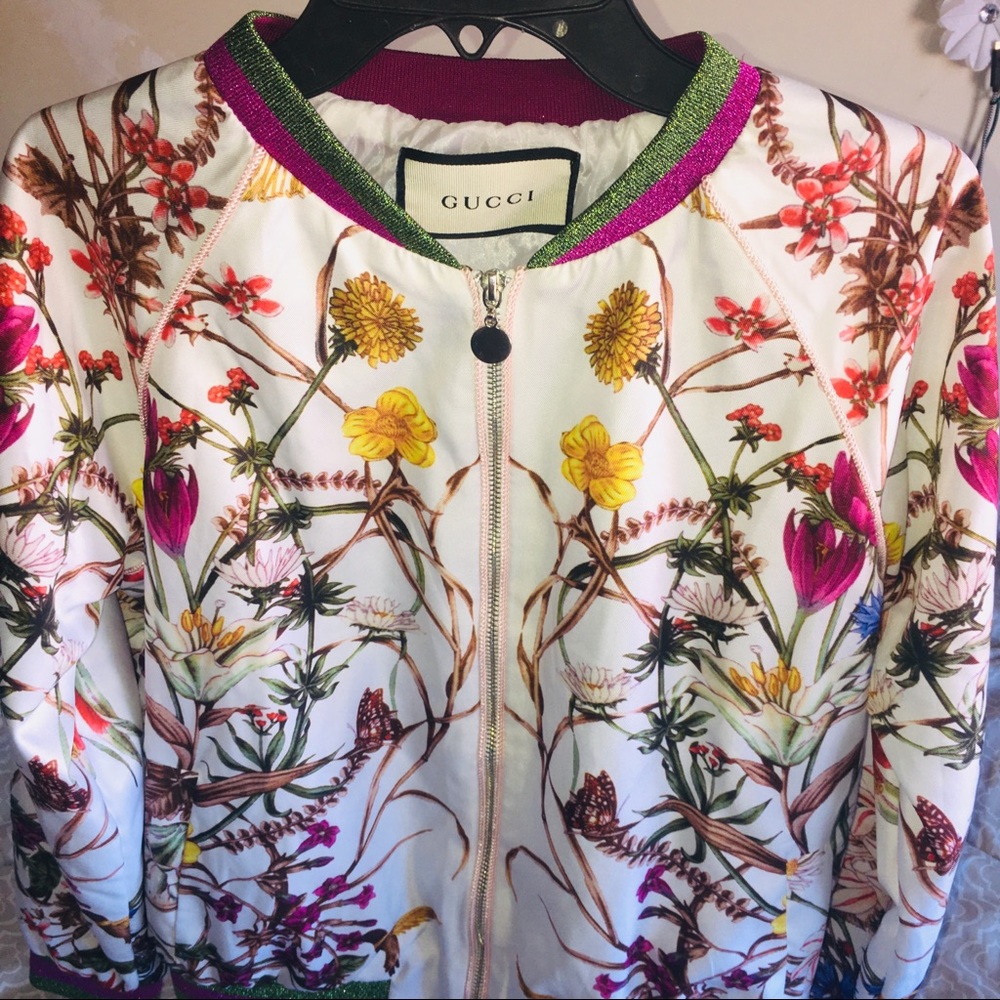 GUCCI bomber 🌺